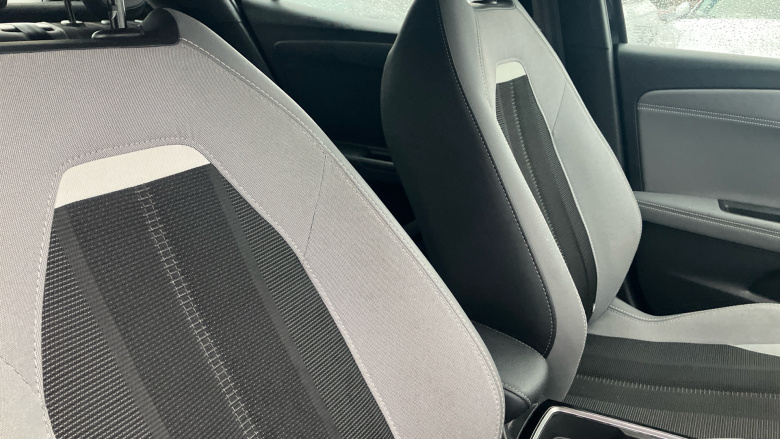 Vauxhall Mokka 100kW Elite Premium 50kWh 5dr Auto Electric Hatchback